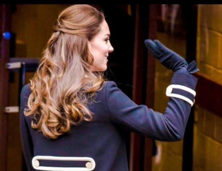 Les Imogen Petrol Blue à New York