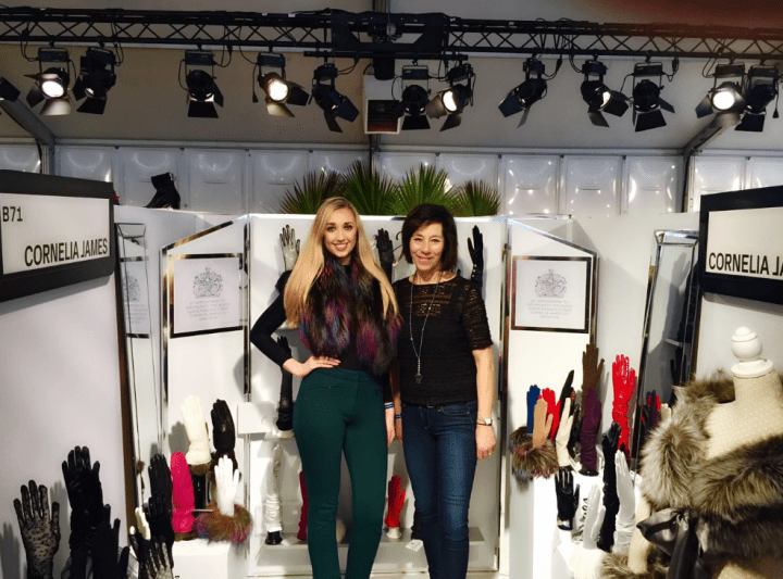 Geneviève Lawson et son assistante Rebecca