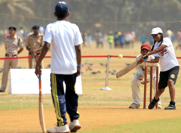 Une partie disputée parles enfants de Doorstep