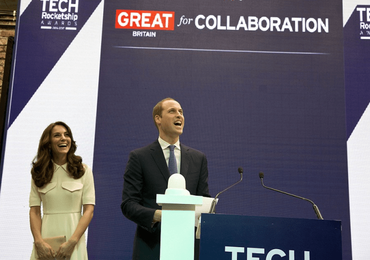 Il y avait beaucoup de monde au balcon