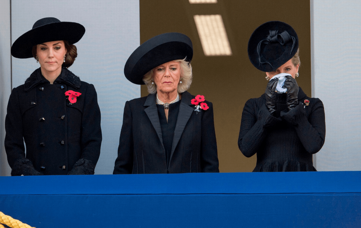 En l'honneur de la dernière saison de la couronne, voici quelques photos  pré-royales de Kate Middleton lors de ses jours de fête. : r/popculturechat, image size:1168x740