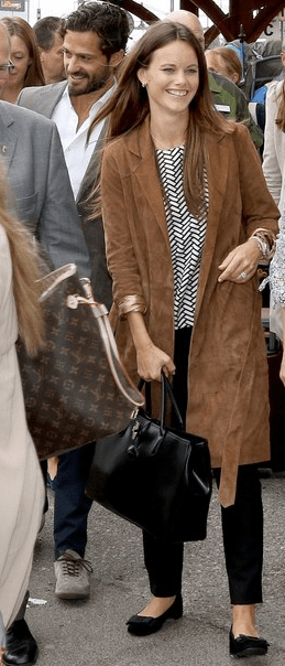 sofia-foule-casual-suede