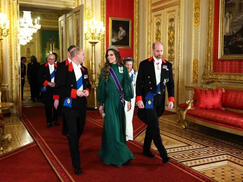 La princesse de contes de fées au Banquet d’Etat